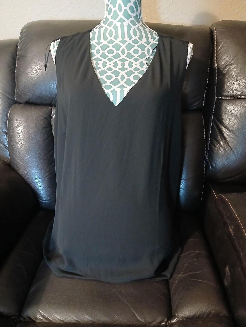 Michael Kors Black V-Neck Sleeveless Camisole